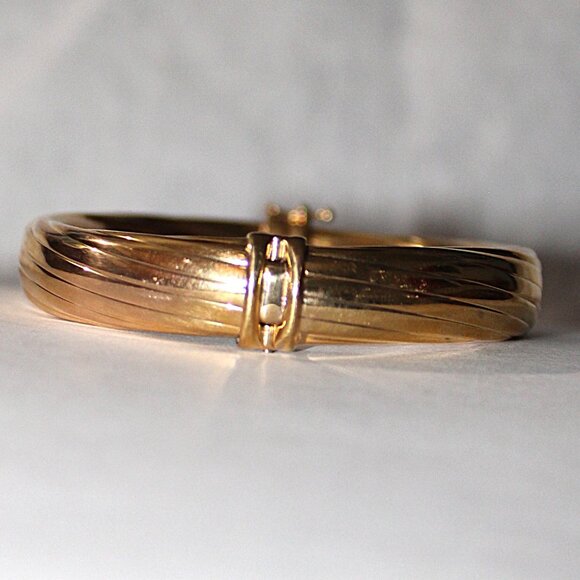 Veronese Gold Tone Sterling Silver Hollow Bangle Bracelet 20 Grams - Picture 7 of 8